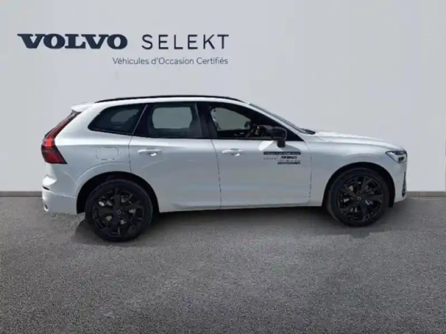 Volvo Xc60 t6 hybride rechargeable 335ch black edition geartronic 8 awd — photo 4