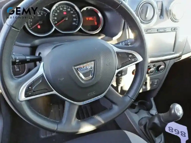 Dacia Sandero tce 90 — photo 13