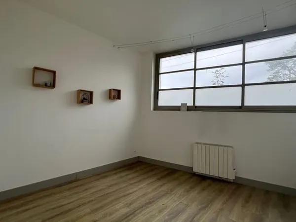 Local professionnel 12 m²