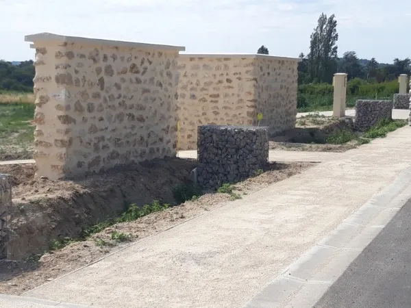Terrain 576 m²