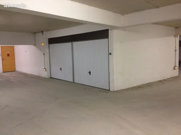 Deux box à vendre