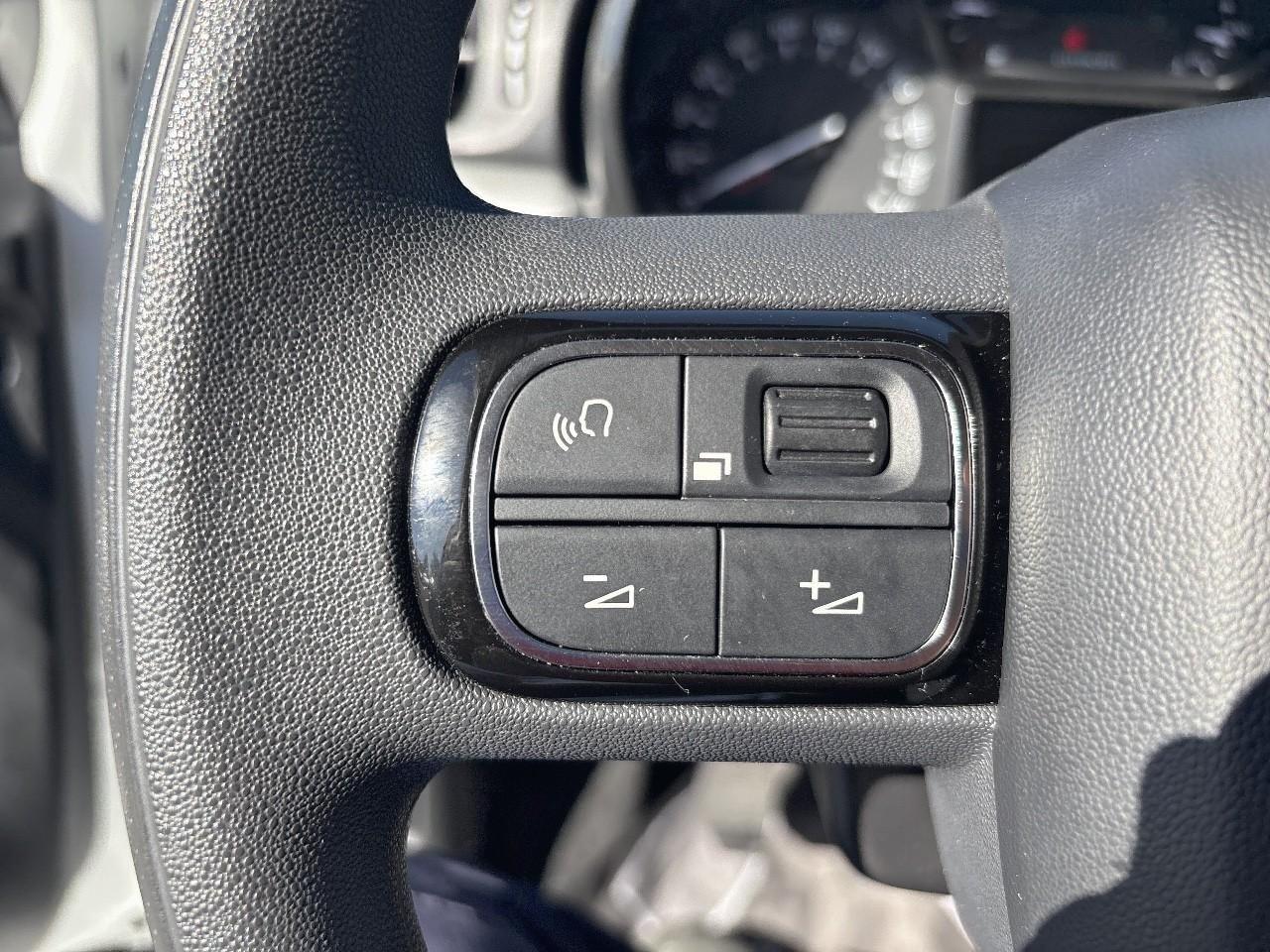 Citroën C3 1.2 puretech 83ch s&s shine — photo 16