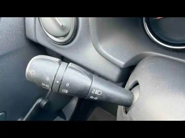 Dacia Sandero 1.0 sce 75ch access + roue de secours — photo 17