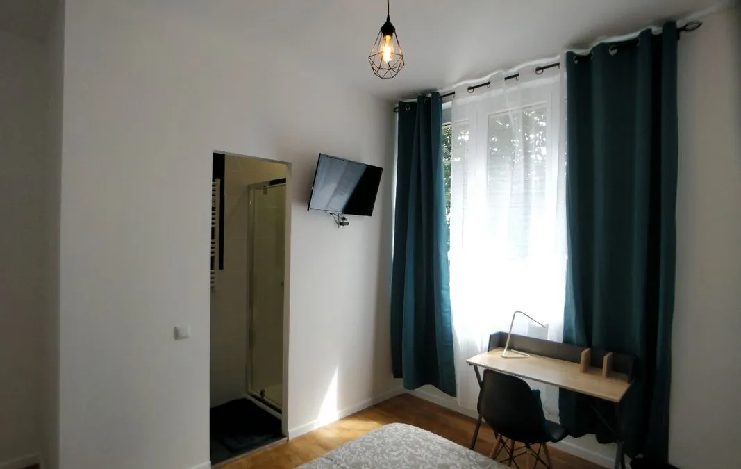 Photo 2