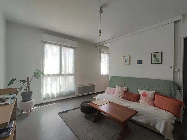 Appartement T2 non meublé - 38m² - Hauts-Pavés-Saint-Félix
