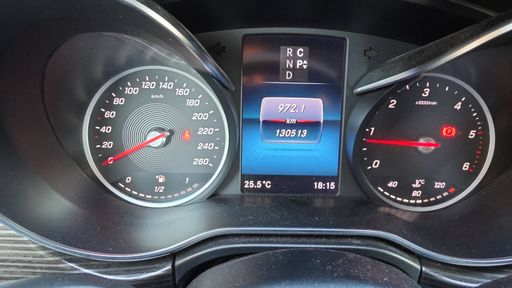 Mercedes Classe V 300d 237 9G-Tronic - Avantgarde Extra Long – 2022 – 130513 km – Diesel – Boîte Automatique — photo 13