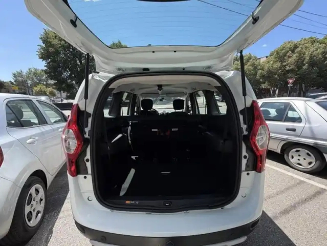 Dacia Lodgy blue dci 115 7 places sl techroad — photo 4