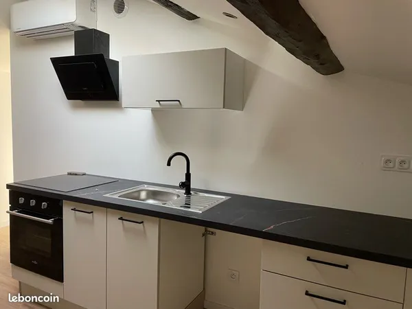À LOUER - T2 35 m² refait à neuf - Saint-Marcel-en-Dombes