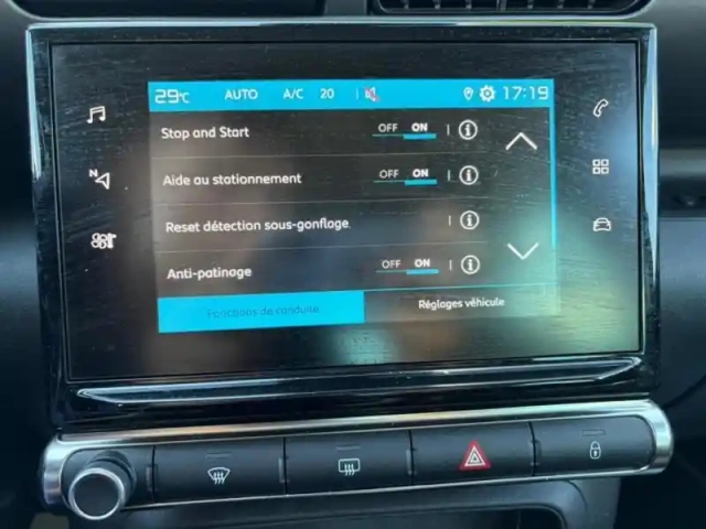 Citroën C3 Aircross puretech 110ch s&amp;s shine — photo 15