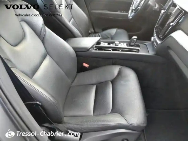 Volvo Xc60 b4 (diesel) 197 ch geartronic 8 momentum business — photo 9