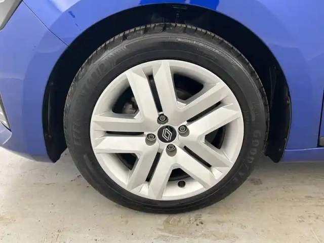 Renault Clio tce 90 — photo 28