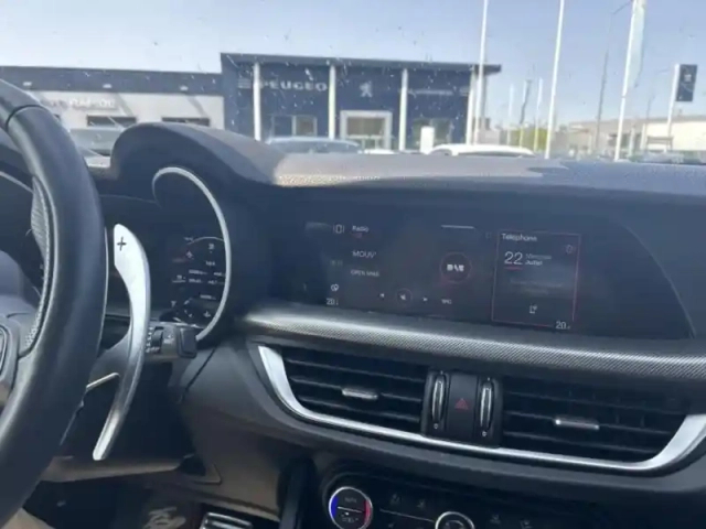 Alfa Romeo Stelvio 2.2 diesel 210ch veloce q4 at8 my22 — photo 10