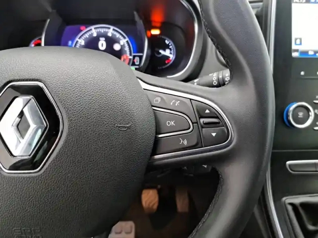 Renault Scenic tce 140 fap - 21 — photo 39