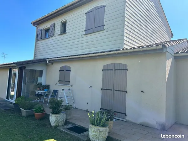 Maison 8 pièces 192 m²
