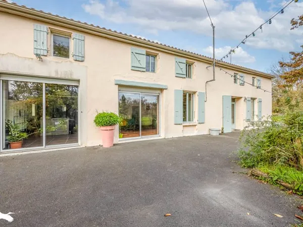 Maison 8 pièces 190 m²