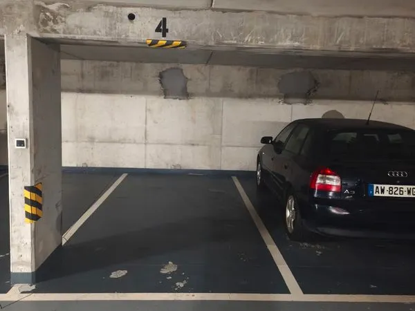 Location emplacement parking