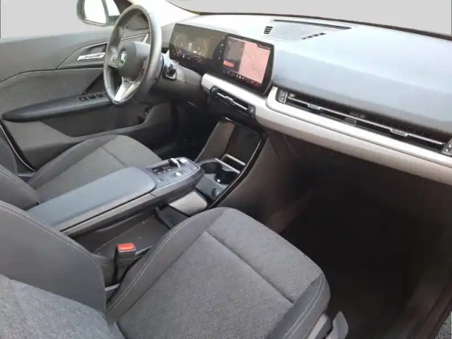 Bmw X1 sdrive 18i 136ch dkg7 — photo 4