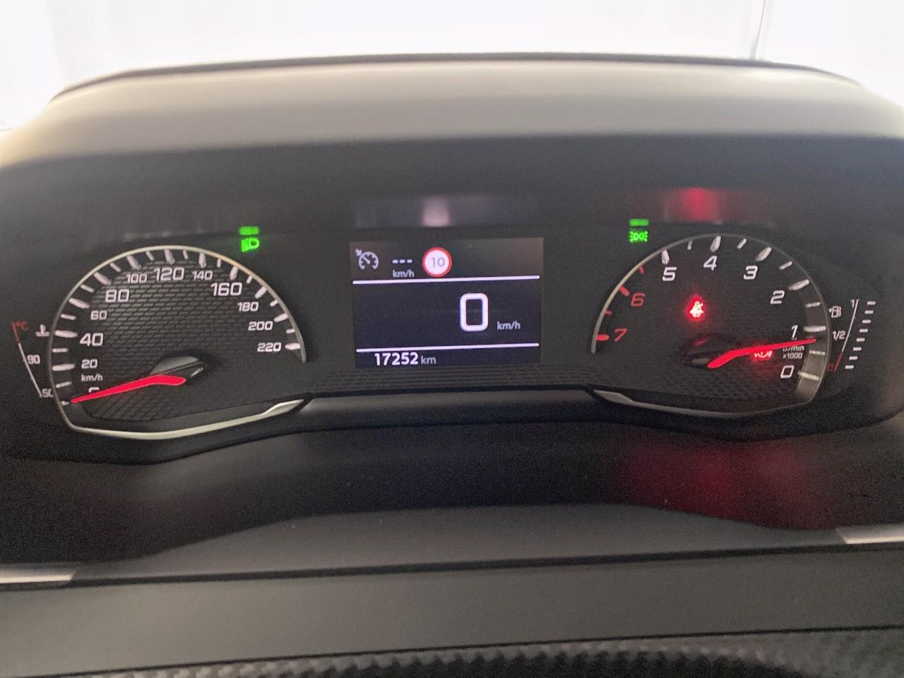Peugeot 2008 100 s&s bvm6 style — photo 13