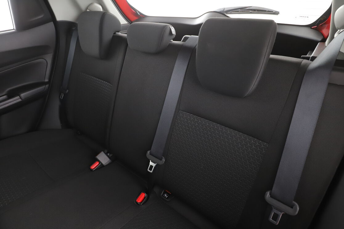 Suzuki Swift 1.2 DualJet Hybrid Avantage — photo 13