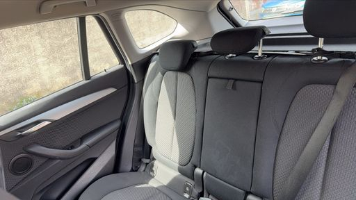 BMW X1 16d 116 - Xline – 2018 – 165690 km – Diesel – Boîte Manuelle — photo 32