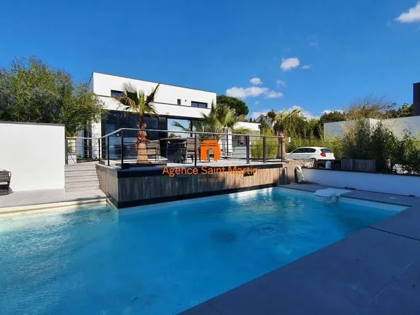 Maison 6 pièces 270 m²