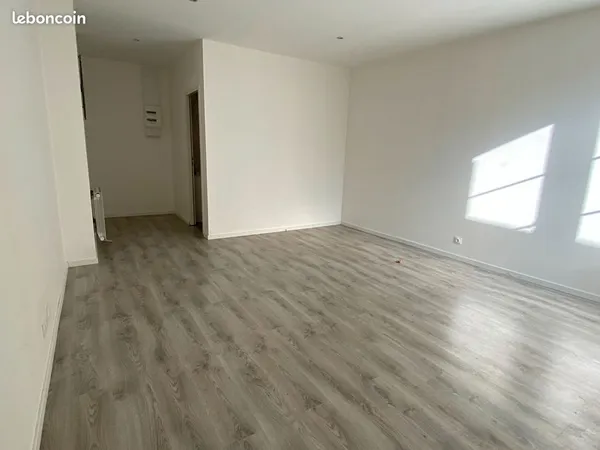 Studio 1 pièce 36 m²