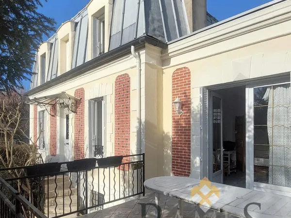 Maison 6 pièces 130 m²
