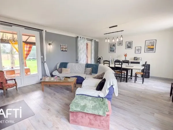 MAISON 4 CHAMBRES ET PISCINE !