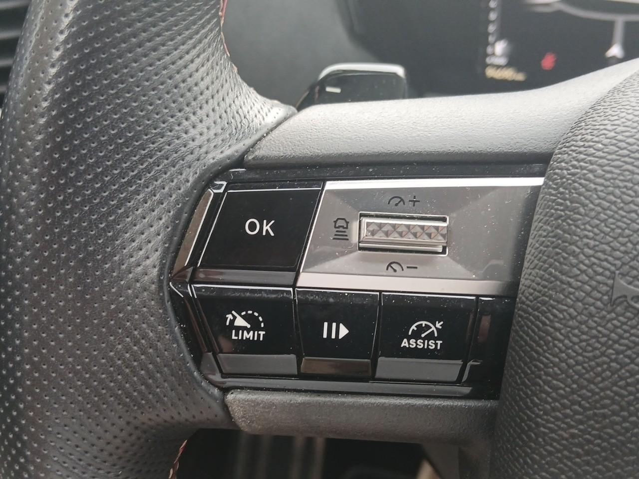 Ds Ds 4 bluehdi 130 eat8 performance line+ — photo 30