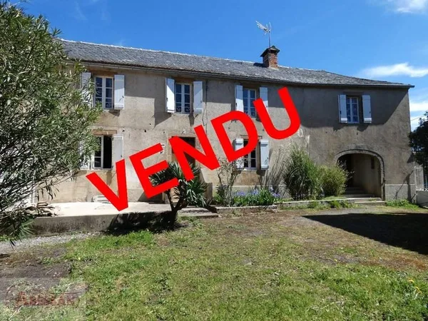 Maison 8 pièces 195 m²