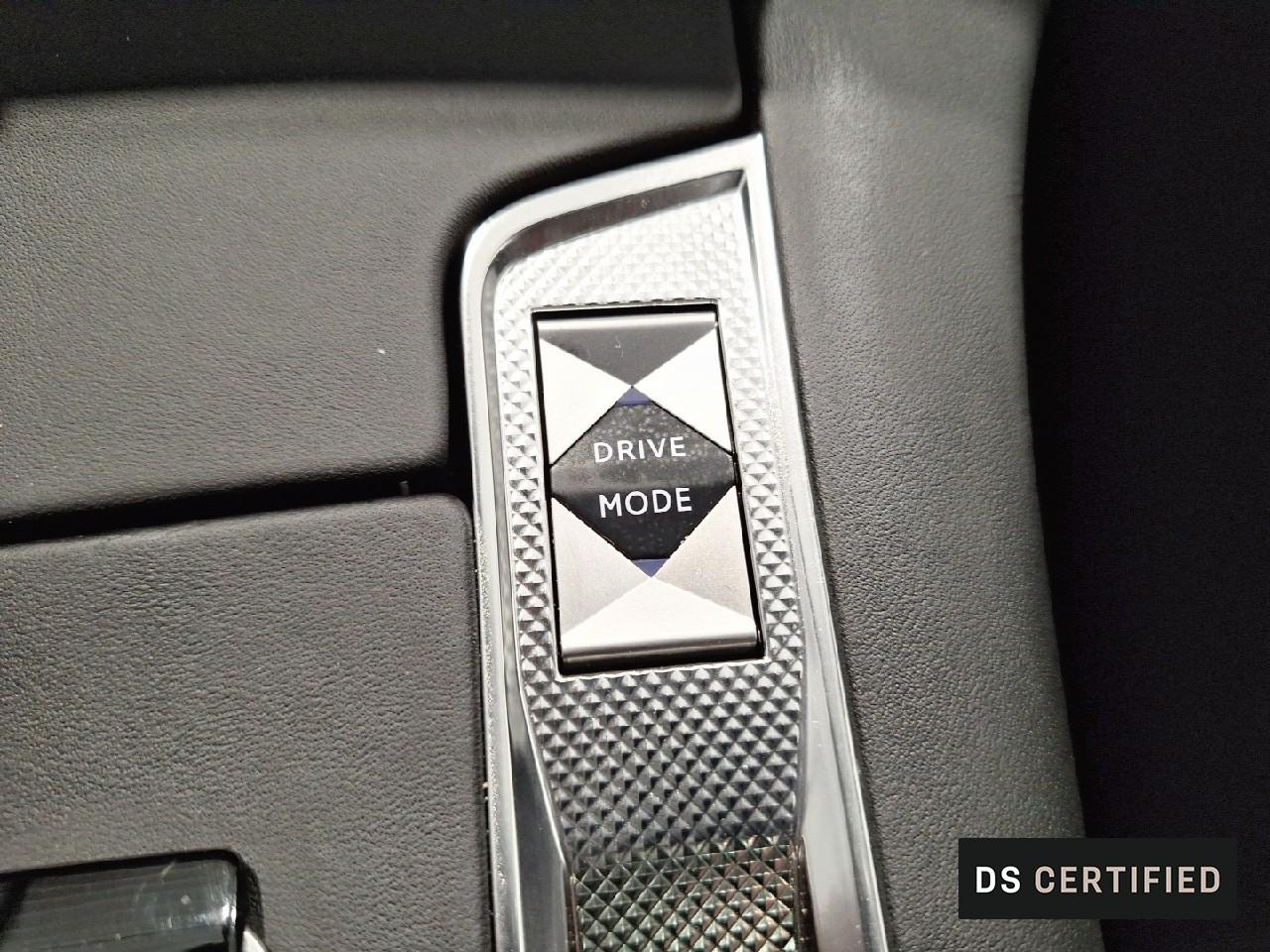 Ds Ds 7 crossback bluehdi 130 eat8 etoile — photo 20