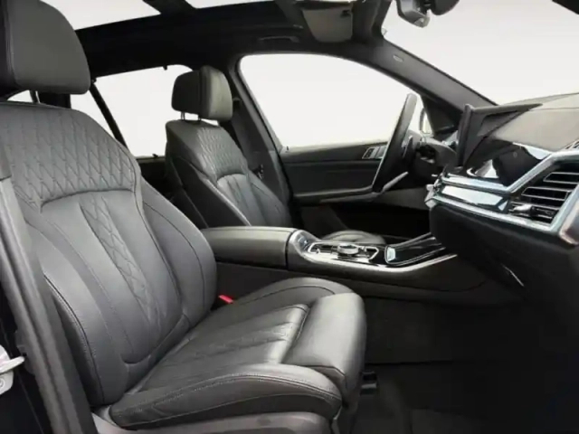 Bmw X5 xdrive50e 489ch m sport — photo 15