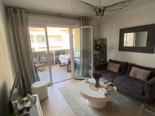 Appartement 2 pièces 42m2 étage 5