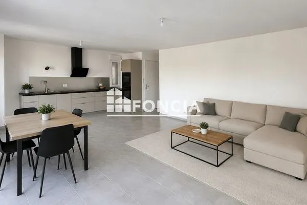 Appartement 4 pièces 94 m²