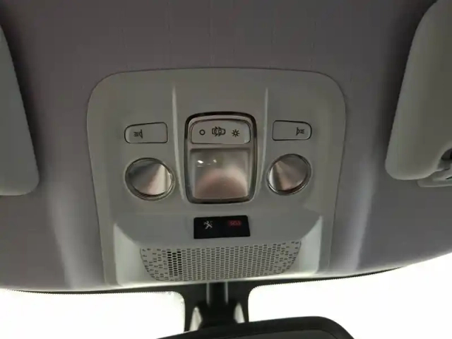 Peugeot 2008 bluehdi 120ch s&amp;s eat6 — photo 39