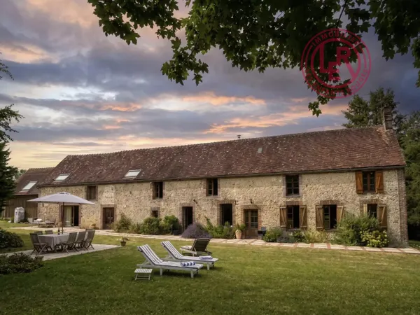 Proche Mortagne au Perche - Domaine avec Parc de 6ha