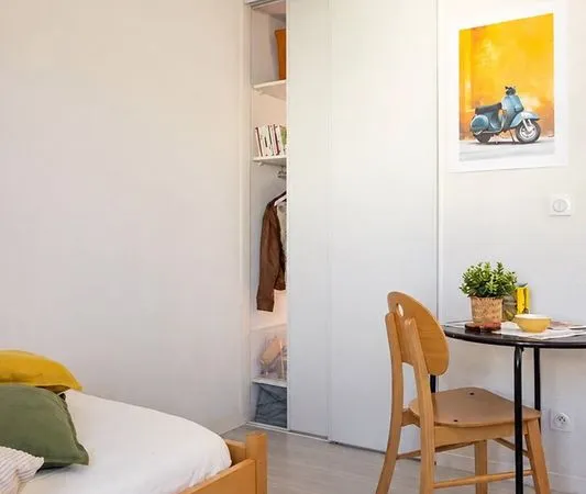 Studio 1 pièce 30 m²