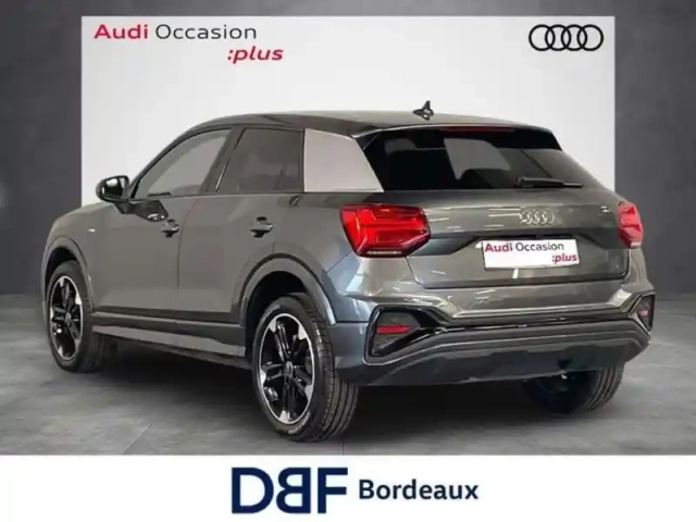 Audi Q2 35 tfsi 150 s tronic 7 s line — photo 3