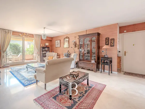 AIX-EN-PROVENCE CENTRE - DUPLEX 134,9 M² - 3 CHAMBRES - DERNIER ÉTAGE - TERRASSES - ASCENSEUR - 2 PA
