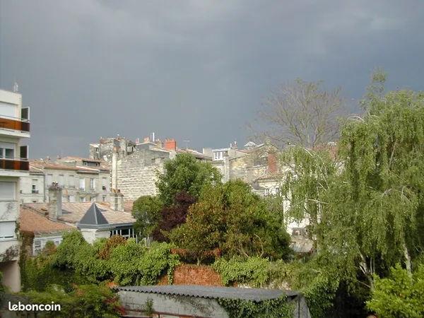 2 Pièces - 41 m², balcon + 1 place de parking intérieur