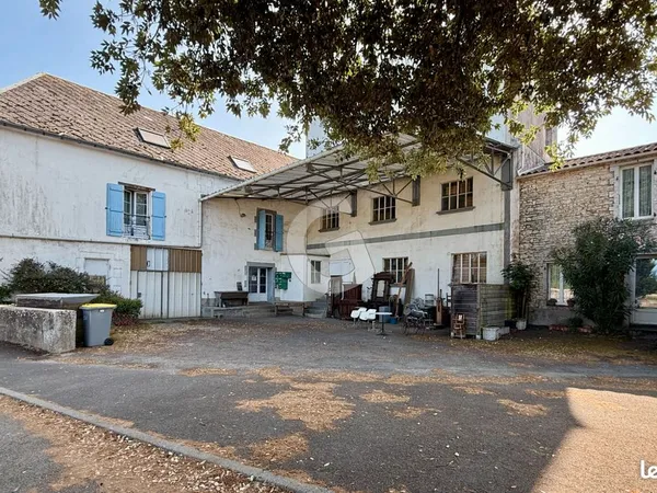 Immeuble 17 pièces