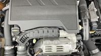 Peugeot 2008 1.2 PureTech 130ch S&S Allure — photo 20