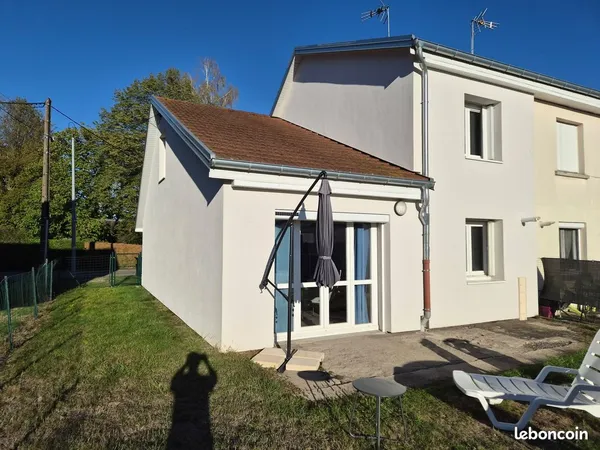 A louer maison T3 de 77.78 m² sur terrain de 320 m² avec bonne exposition dans quartier calme