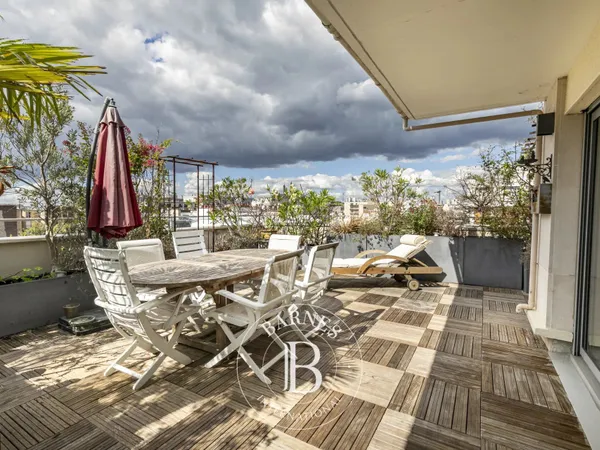EXCLUSIVITE SAINT LAMBERT - Appartement 75 m²- 2 chambres - Terrasse 60 m² - Parking