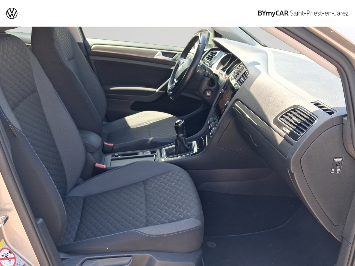 Volkswagen Golf 1.5 TSI 130 EVO BVM6 — photo 15