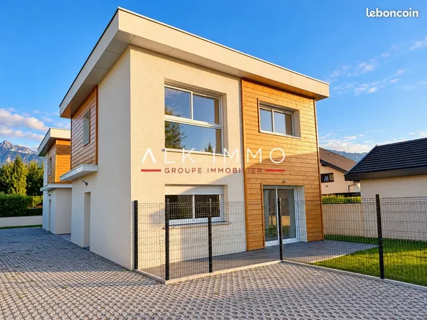 Maison 4 pièces 94 m²