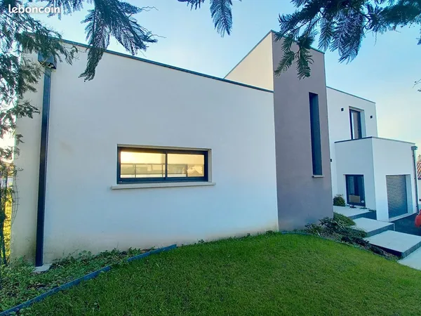 Maison 6 pièces 150 m²
