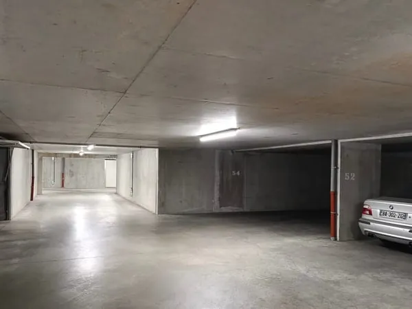 Stationnement Vente Vénissieux   9000€