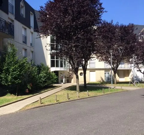 Location studio meublé