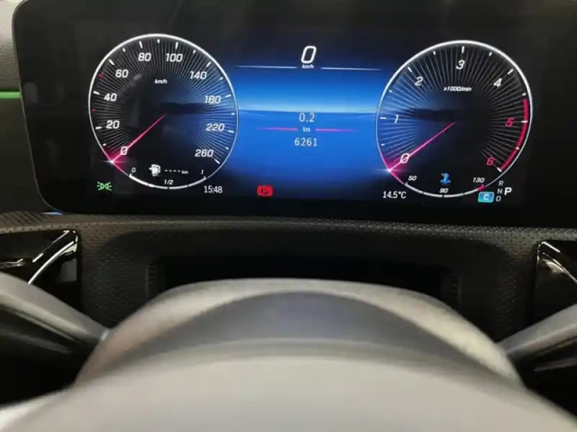 Mercedes Classe A 200 d amg line — photo 17